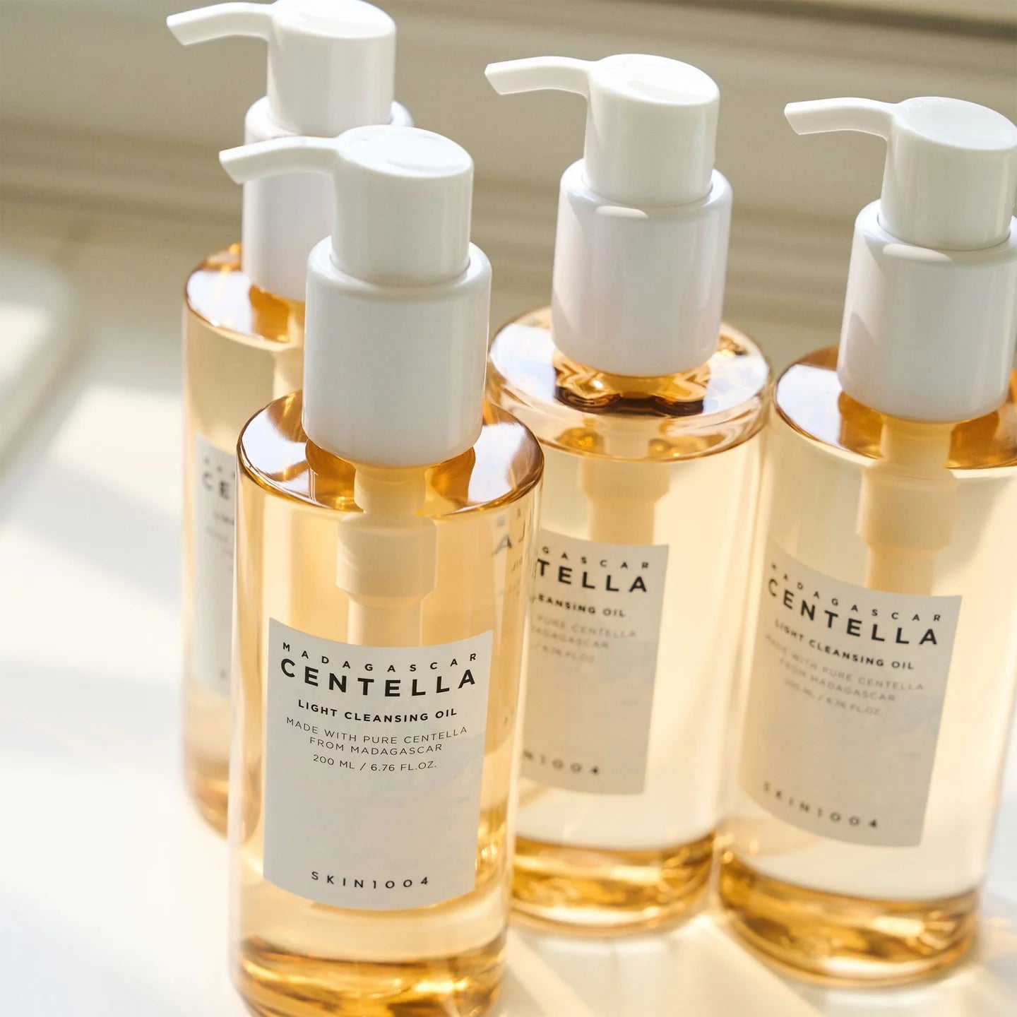 SKIN1004 CENTELLA Light Cleansing Oil 200 ml